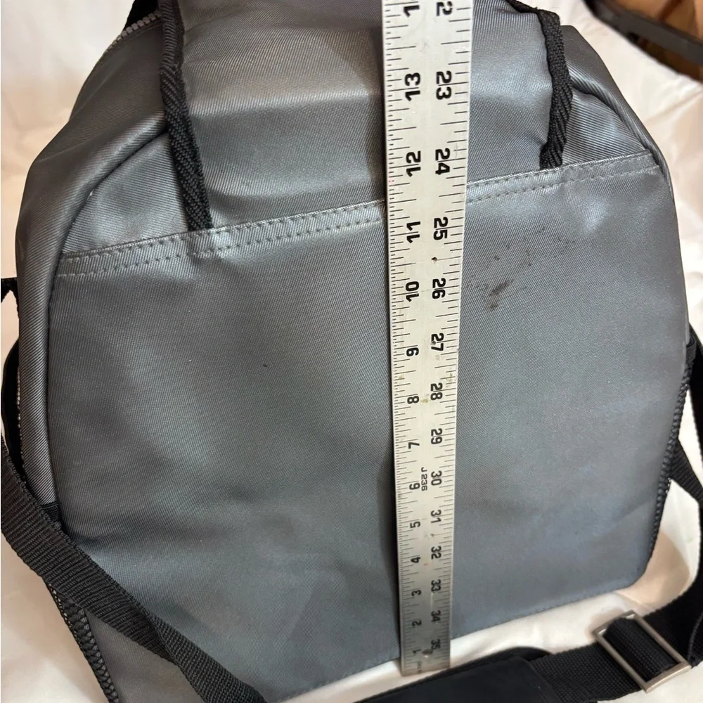 Pyrex Portables Insulated Hot Cold Carry Case  Picnic Tote BAG ONLY13x13x9.5in